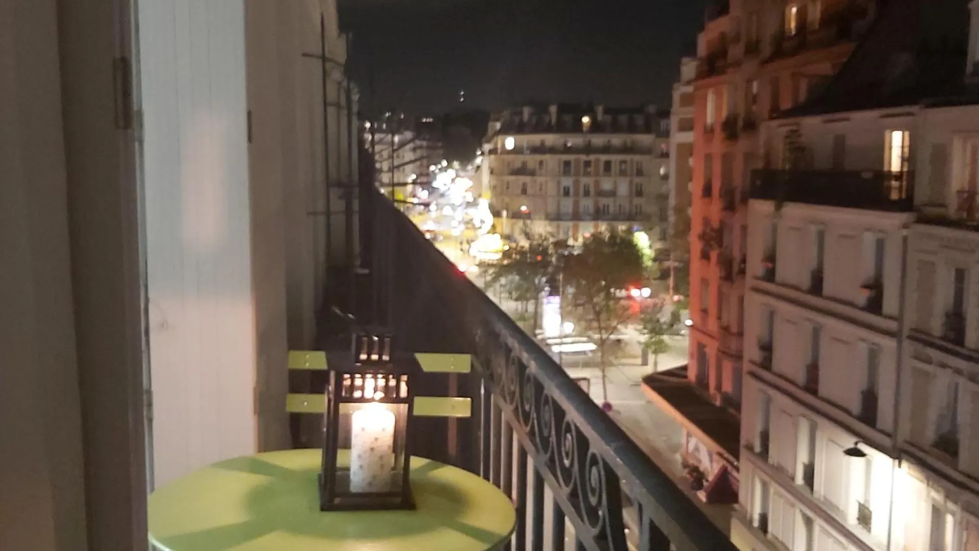 La Bastille Paris 0*,